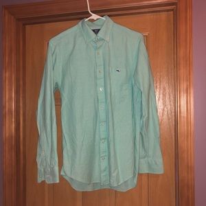 Vineyard Vines button down